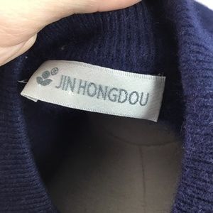 Vintage Sweaters - VINTAGE: Jin Hongdou Cashmere Sweater Vintage Sweaters - VINTAGE: Jin Hongdou Cashmere Sweater